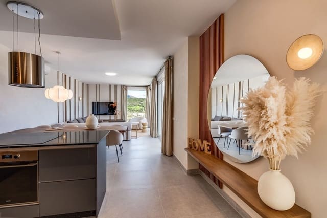 4 bedroom Villa for sale in Estepona Golf, Estepona with pool - € 1,150,000 (Ref: 9809467)