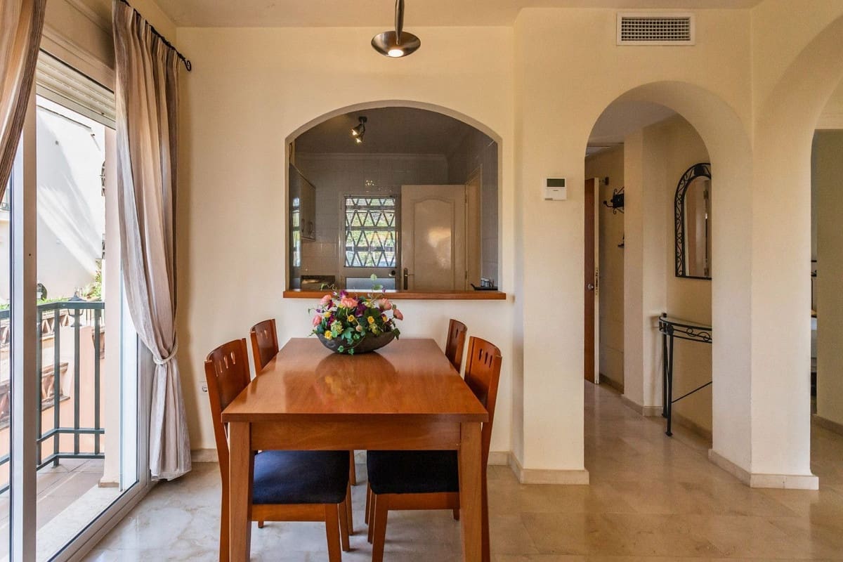 Apartamento de 2 habitaciones en Mijas Costa en venta con piscina garaje - 399.000 € (Ref: 9815161)