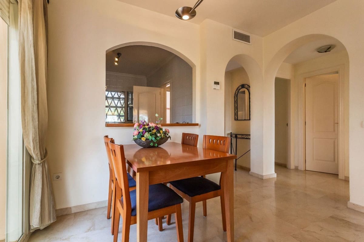 Apartamento de 2 habitaciones en Mijas Costa en venta con piscina garaje - 399.000 € (Ref: 9815161)