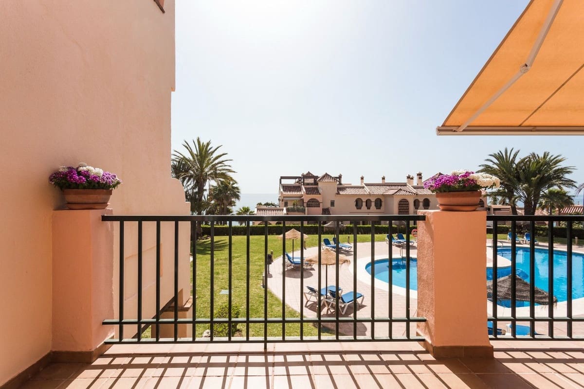 Apartamento de 2 habitaciones en Mijas Costa en venta con piscina garaje - 399.000 € (Ref: 9815161)