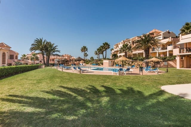 Apartamento de 2 habitaciones en Mijas Costa, Mijas en venta con piscina garaje - 399.000 € (Ref: 9815161)