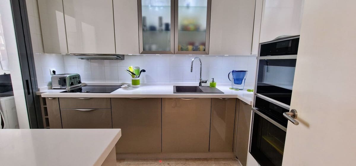 3 quarto Casa em Banda para venda em Cabopino com piscina - 550 000 € (Ref: 9816299)