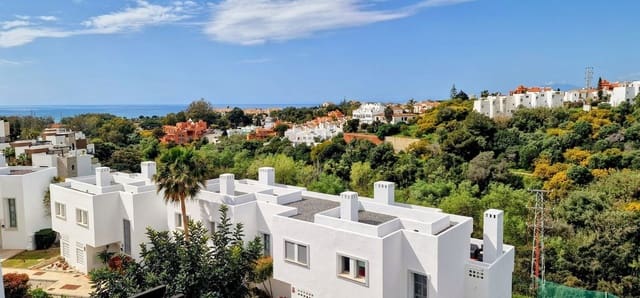 3 quarto Casa em Banda para venda em Cabopino, Marbella com piscina - 550 000 € (Ref: 9816299)