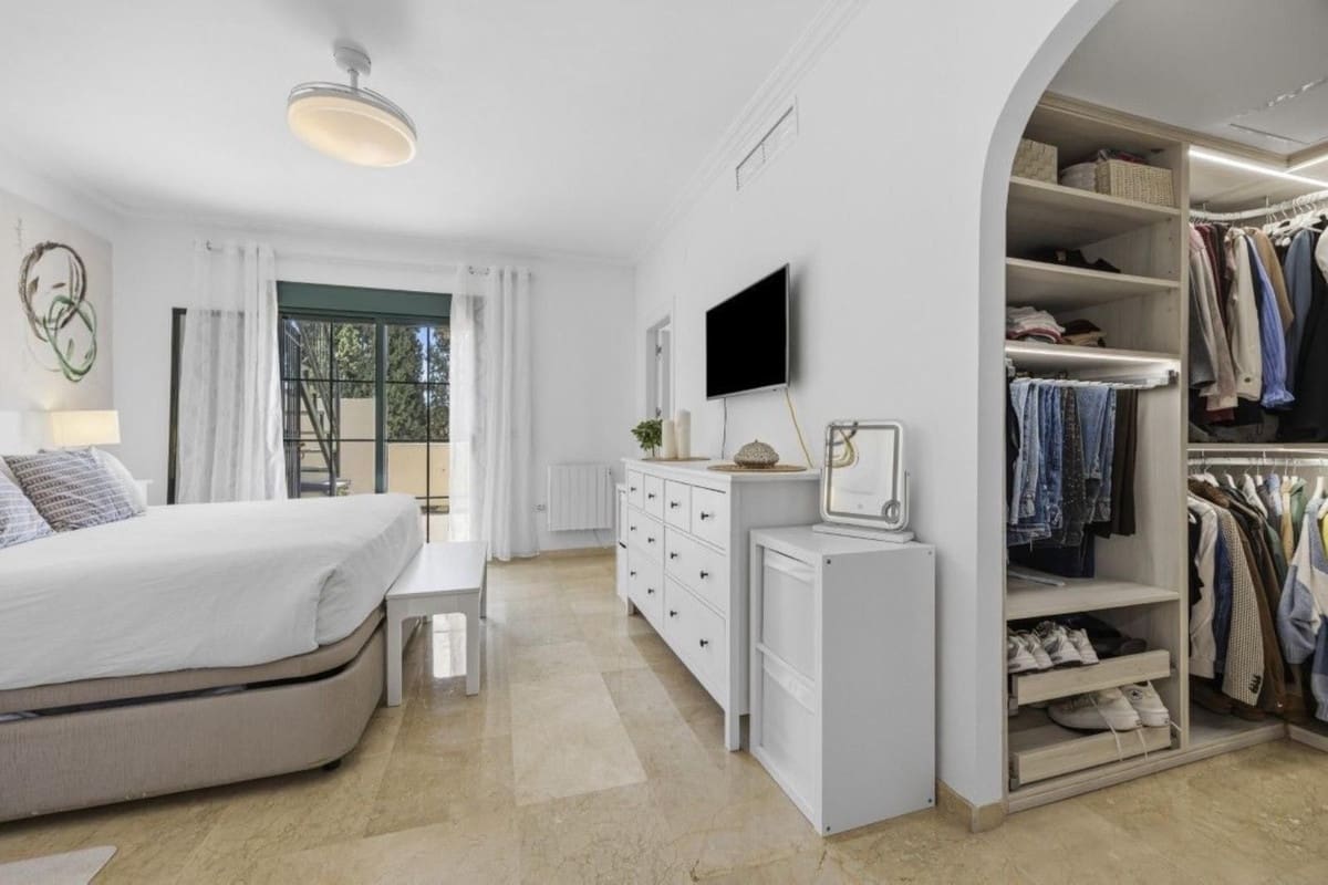 3 quarto Casa em Banda para venda em Golden Mile com piscina garagem - 849 000 € (Ref: 9816450)