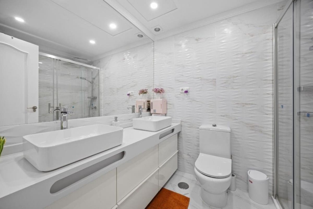 3 quarto Casa em Banda para venda em Golden Mile com piscina garagem - 849 000 € (Ref: 9816450)