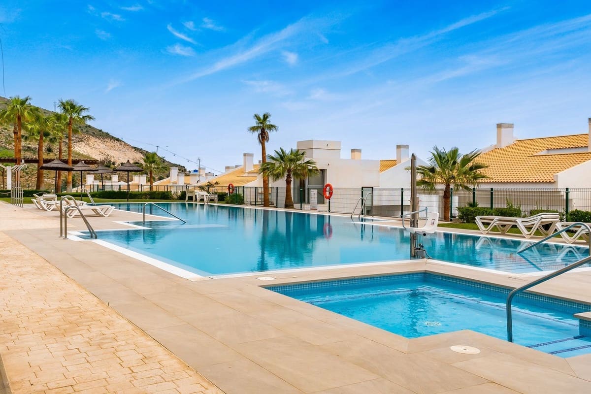 3 quarto Apartamento para venda em Benalmadena com piscina garagem - 630 000 € (Ref: 9820645)