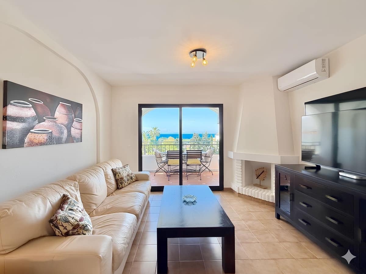 2 sovrum Lägenhet till salu i Riviera del Sol med pool garage - 359 000 € (Ref: 9821711)