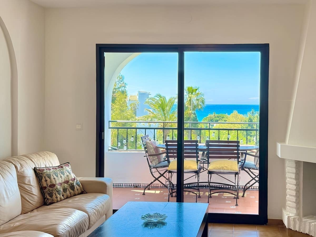 2 sovrum Lägenhet till salu i Riviera del Sol med pool garage - 359 000 € (Ref: 9821711)