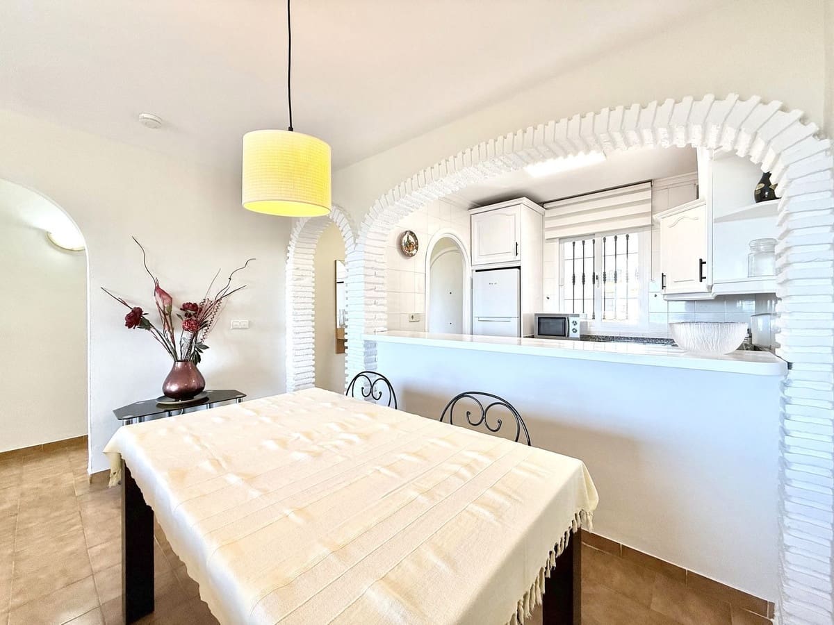 2 sovrum Lägenhet till salu i Riviera del Sol med pool garage - 359 000 € (Ref: 9821711)