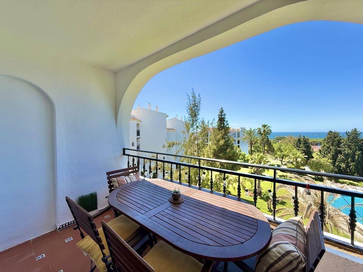 2 sovrum Lägenhet till salu i Riviera del Sol med pool garage - 359 000 € (Ref: 9821711)