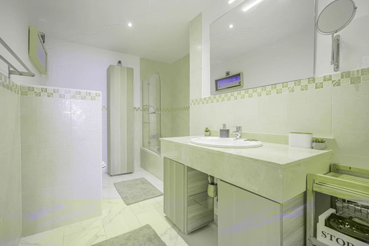 2 sovrum Lägenhet till salu i Calahonda med pool garage - 314 900 € (Ref: 9825828)