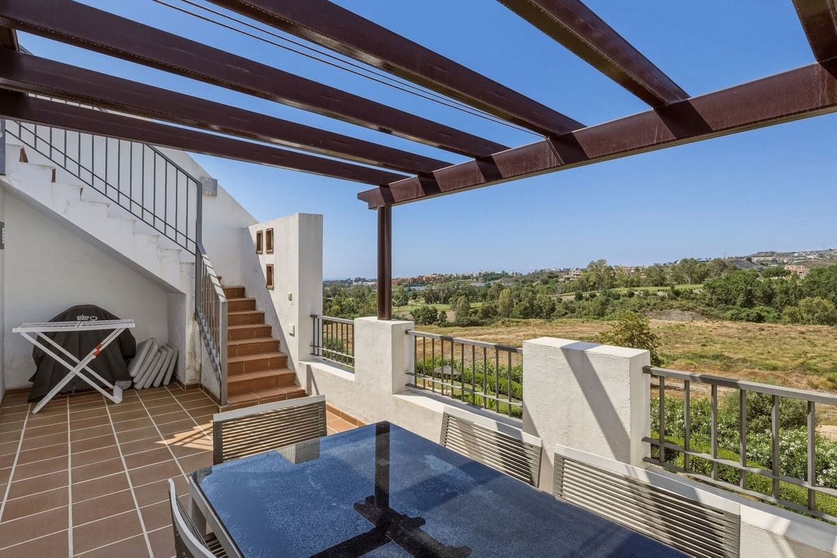 3 sovrum Lägenhet till salu i Los Arqueros med pool garage - 550 000 € (Ref: 9830404)