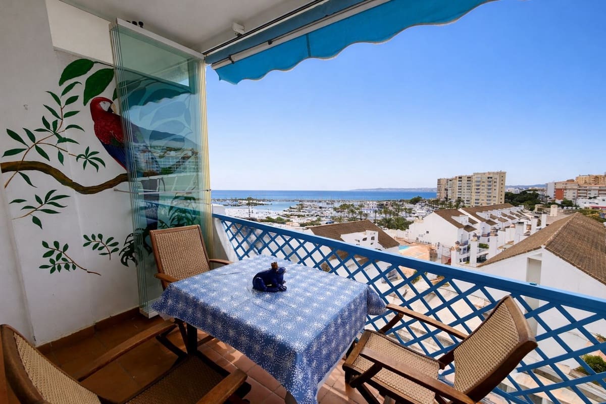 3 soverom Leilighet til salgs i Estepona med svømmebasseng garasje - € 460 000 (Ref: 9832354)