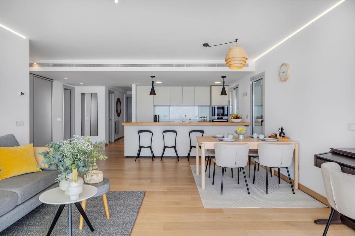 3 soveværelse Lejlighed til salg i Fuengirola med swimmingpool garage - € 825.000 (Ref: 9841083)