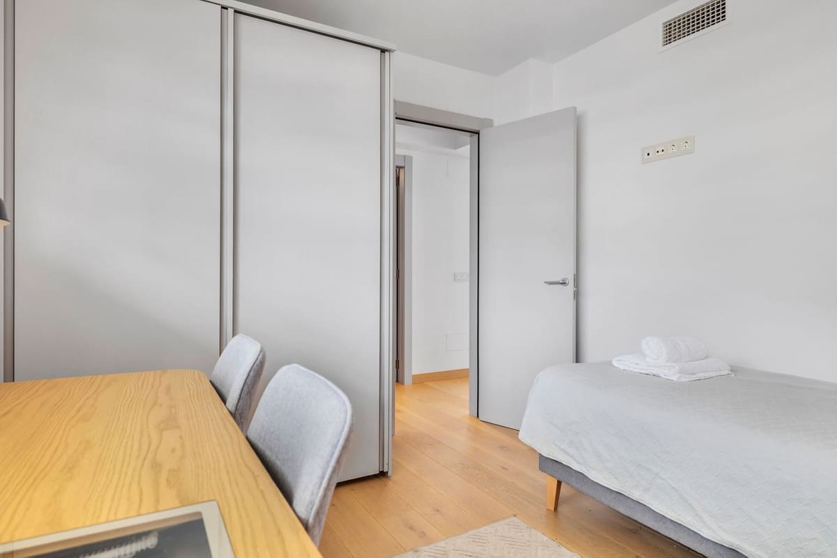 3 soveværelse Lejlighed til salg i Fuengirola med swimmingpool garage - € 825.000 (Ref: 9841083)