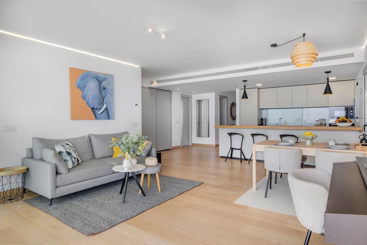 3 soveværelse Lejlighed til salg i Fuengirola med swimmingpool garage - € 825.000 (Ref: 9841083)