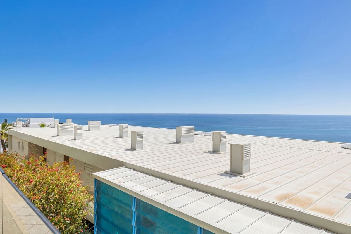 3 soveværelse Lejlighed til salg i Fuengirola med swimmingpool garage - € 825.000 (Ref: 9841083)
