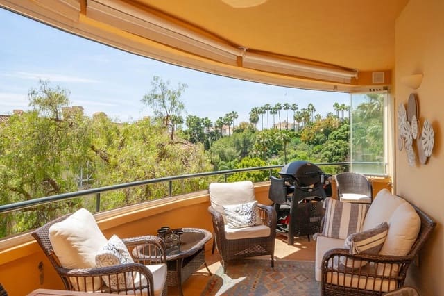 3 quarto Apartamento para venda em Elviria, Marbella com piscina garagem - 785 000 € (Ref: 9841776)