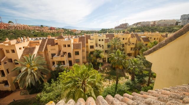 2 Zimmer Penthouse zu verkaufen in La Duquesa / Puerto de la Duquesa, Manilva mit Pool Garage - 275.000 € (Ref: 9848381)