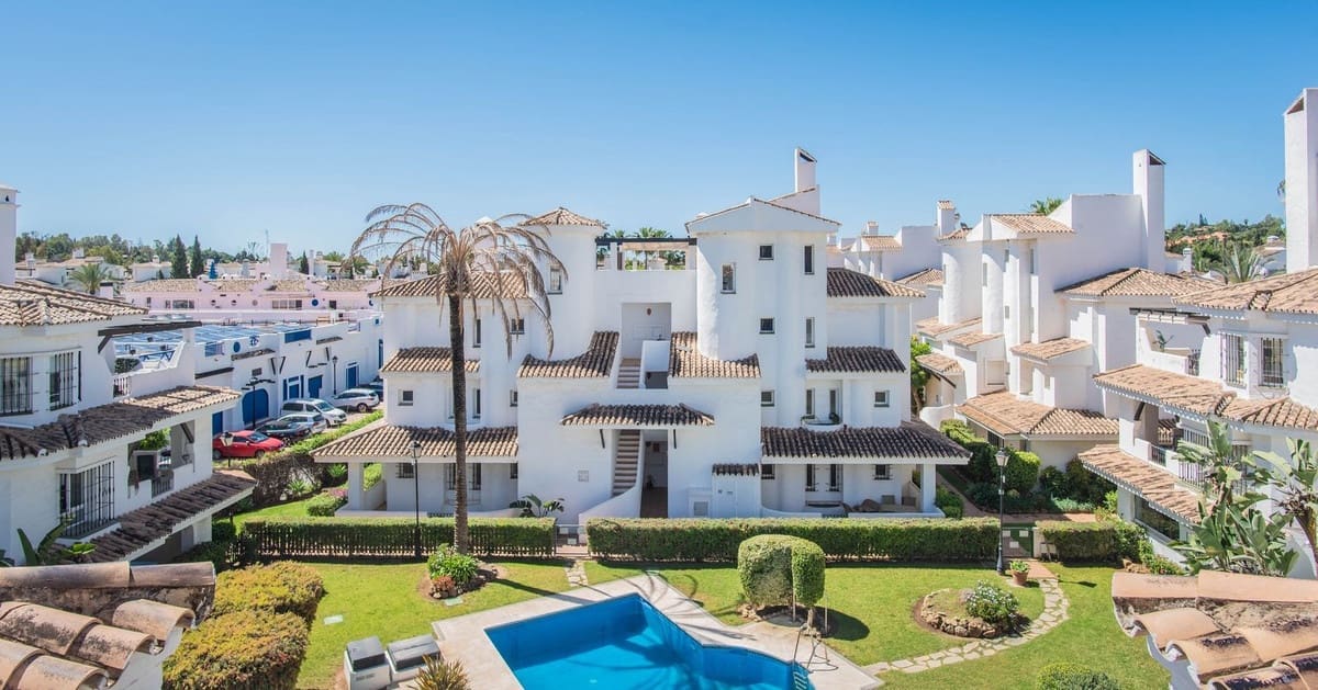 2 camera da letto Appartamento in vendita in Nueva Andalucia con piscina garage - 525.000 € (Rif: 9849949)
