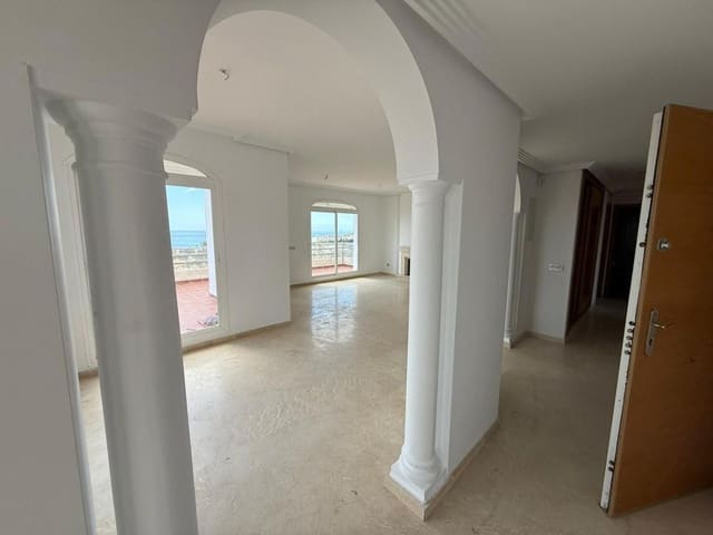 3 Zimmer Penthouse zu verkaufen in La Duquesa / Puerto de la Duquesa, Manilva mit Pool Garage - 449.000 € (Ref: 9849950)
