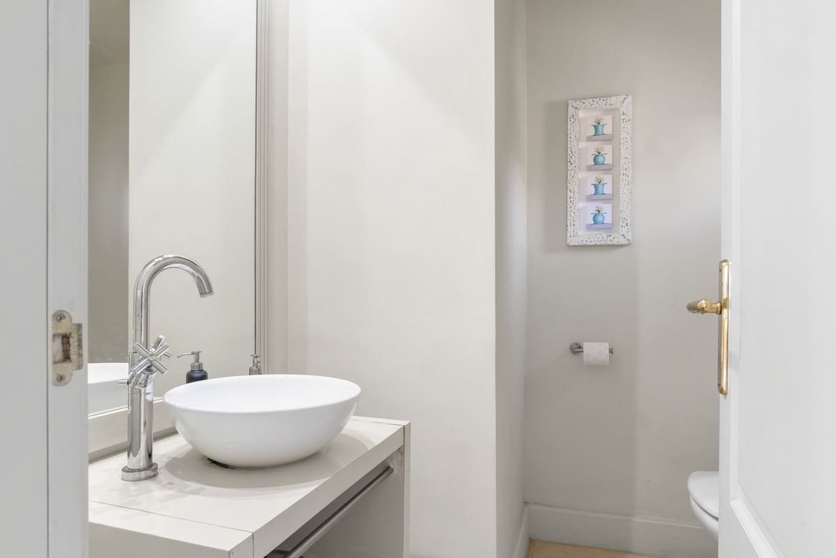 4 chambre Villa/Maison à vendre à Manilva avec piscine garage - 1 499 000 € (Ref: 9862383)