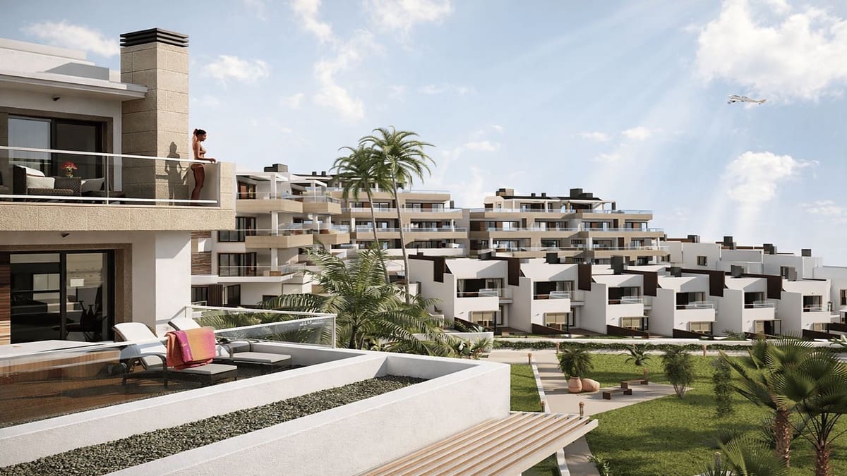 1 sypialnia Apartament na sprzedaż w La Alcaidesa z basenem garażem - 310 000 € (Ref: 9863463)