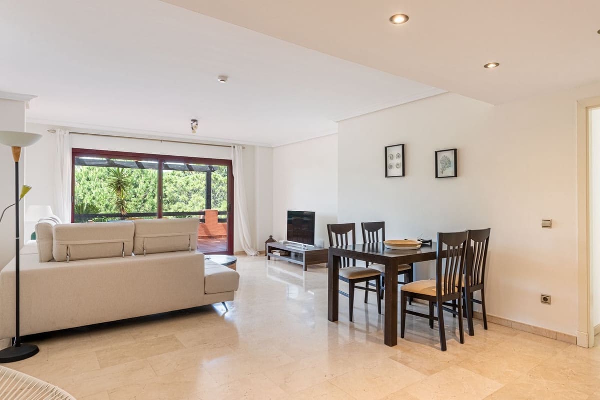 3 soveværelse Lejlighed til salg i Bahia de Casares med swimmingpool garage - € 539.000 (Ref: 9865576)