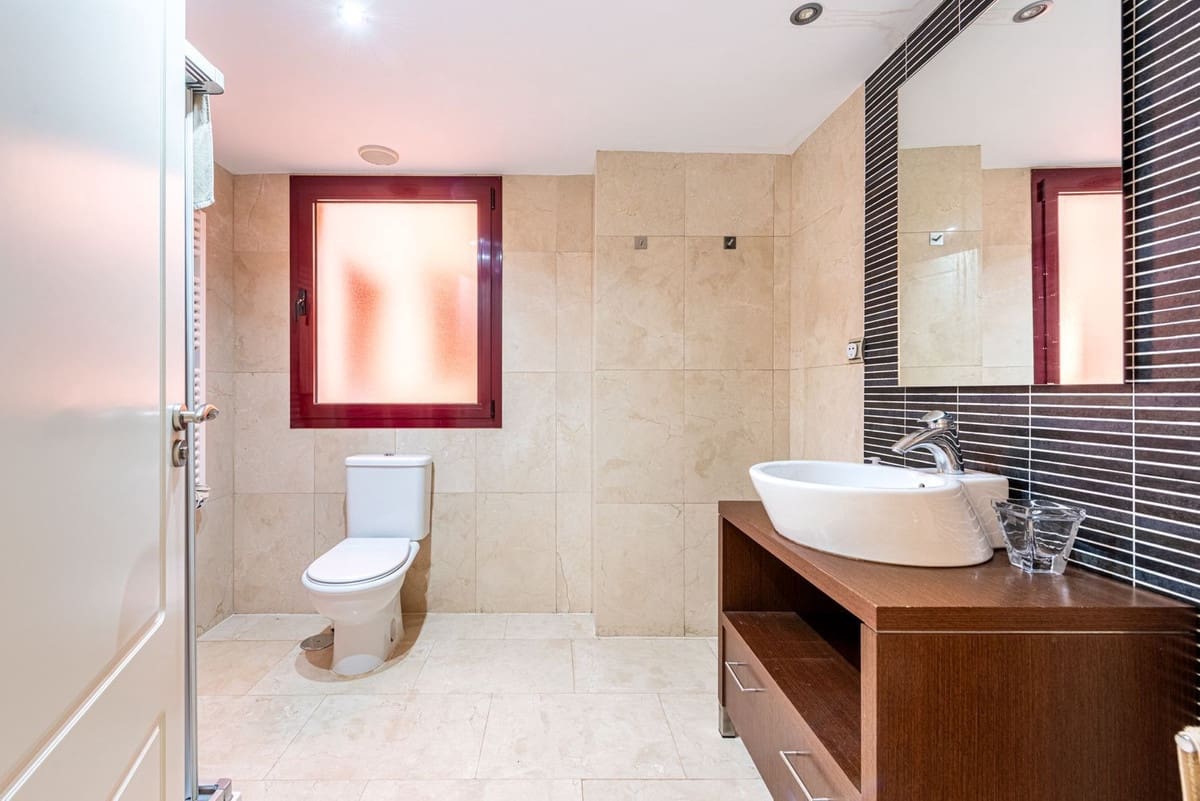 3 soveværelse Lejlighed til salg i Bahia de Casares med swimmingpool garage - € 539.000 (Ref: 9865576)