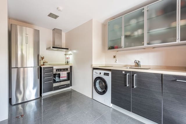 3 soveværelse Lejlighed til salg i Bahia de Casares, Casares med swimmingpool garage - € 539.000 (Ref: 9865576)