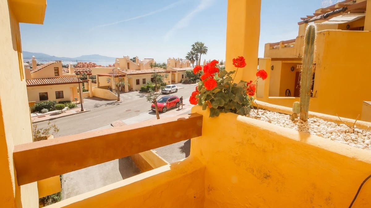 2 camera da letto Appartamento in vendita in La Duquesa / Puerto de la Duquesa con piscina garage - 279.000 € (Rif: 9872566)