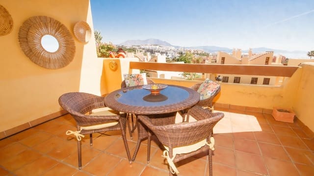 2 camera da letto Appartamento in vendita in La Duquesa / Puerto de la Duquesa, Manilva con piscina garage - 279.000 € (Rif: 9872566)