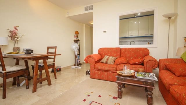 Apartamento de 1 habitación en La Duquesa / Puerto de la Duquesa, Manilva en venta con piscina garaje - 180.000 € (Ref: 9874116)