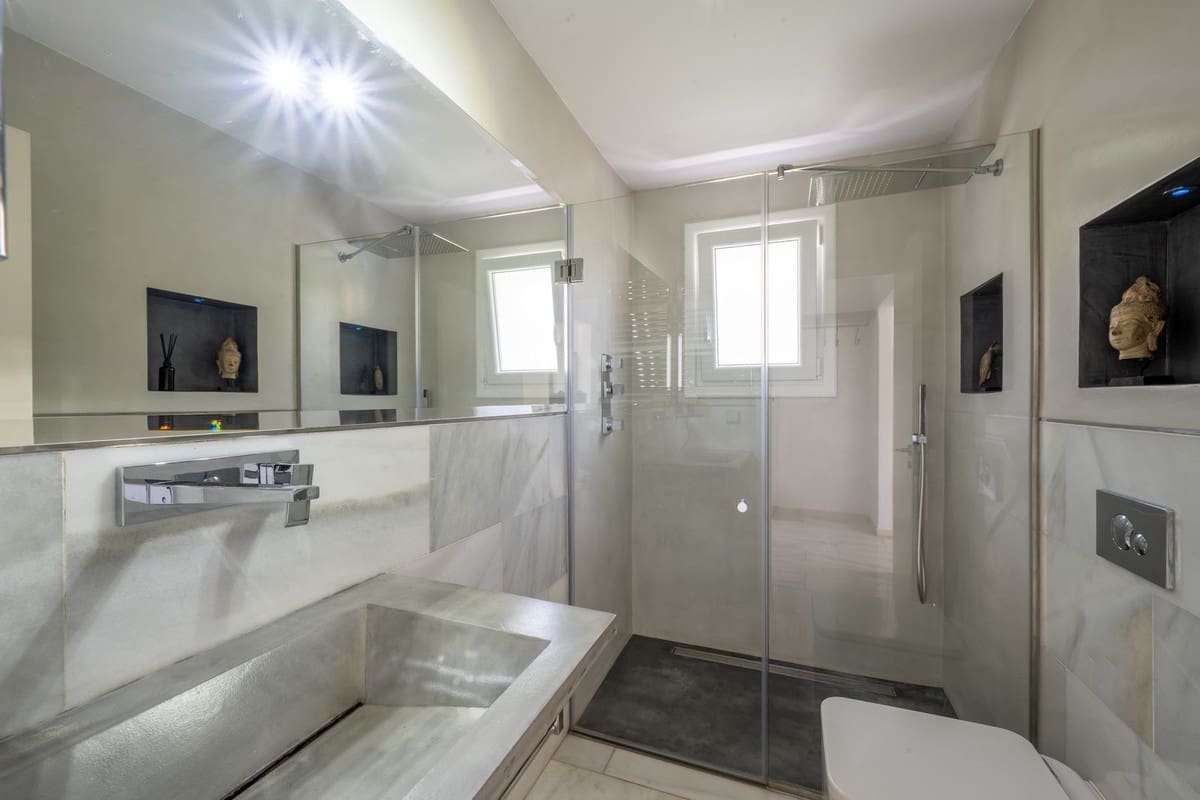 5 slaapkamer Villa te koop in Riviera del Sol met zwembad garage - € 1.450.000 (Ref: 9880318)