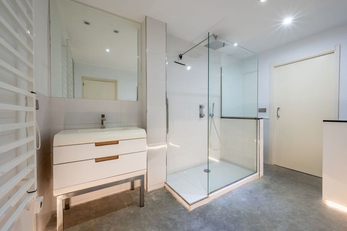 5 slaapkamer Villa te koop in Riviera del Sol met zwembad garage - € 1.450.000 (Ref: 9880318)