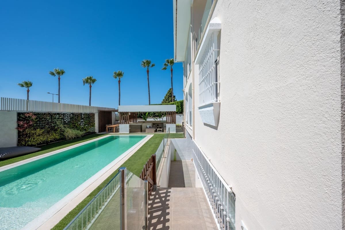 5 slaapkamer Villa te koop in Riviera del Sol met zwembad garage - € 1.450.000 (Ref: 9880318)