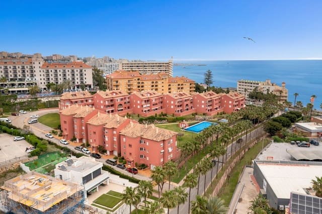 2 slaapkamer Appartement te koop in Benalmadena Costa, Benalmádena met zwembad garage - € 399.950 (Ref: 9891356)
