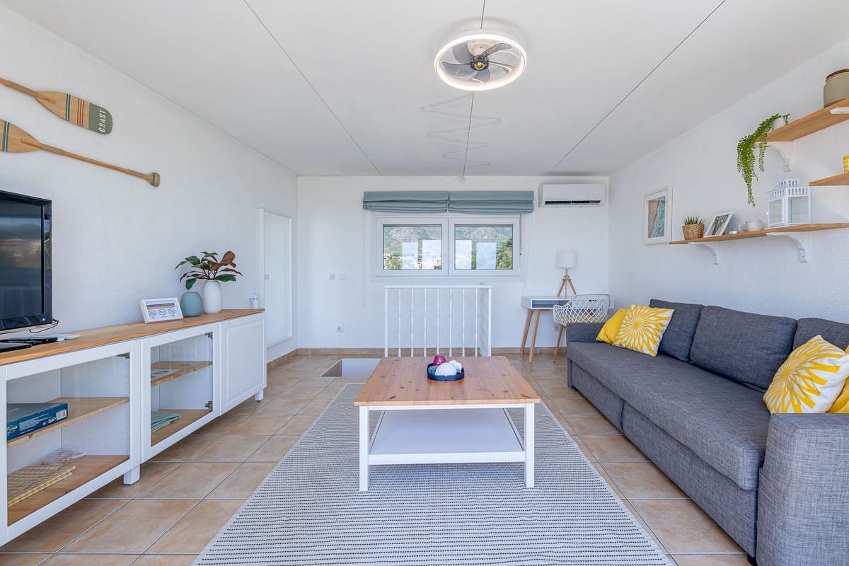 Apartamento de 2 habitaciones en Torremolinos en venta con piscina garaje - 500.000 € (Ref: 9902383)