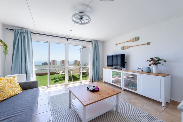 Apartamento de 2 habitaciones en Torremolinos en venta con piscina garaje - 500.000 € (Ref: 9902383)