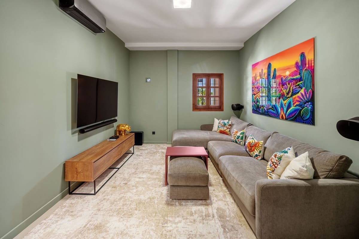 3 quarto Casa em Banda para venda em Golden Mile com piscina garagem - 2 215 000 € (Ref: 9905120)