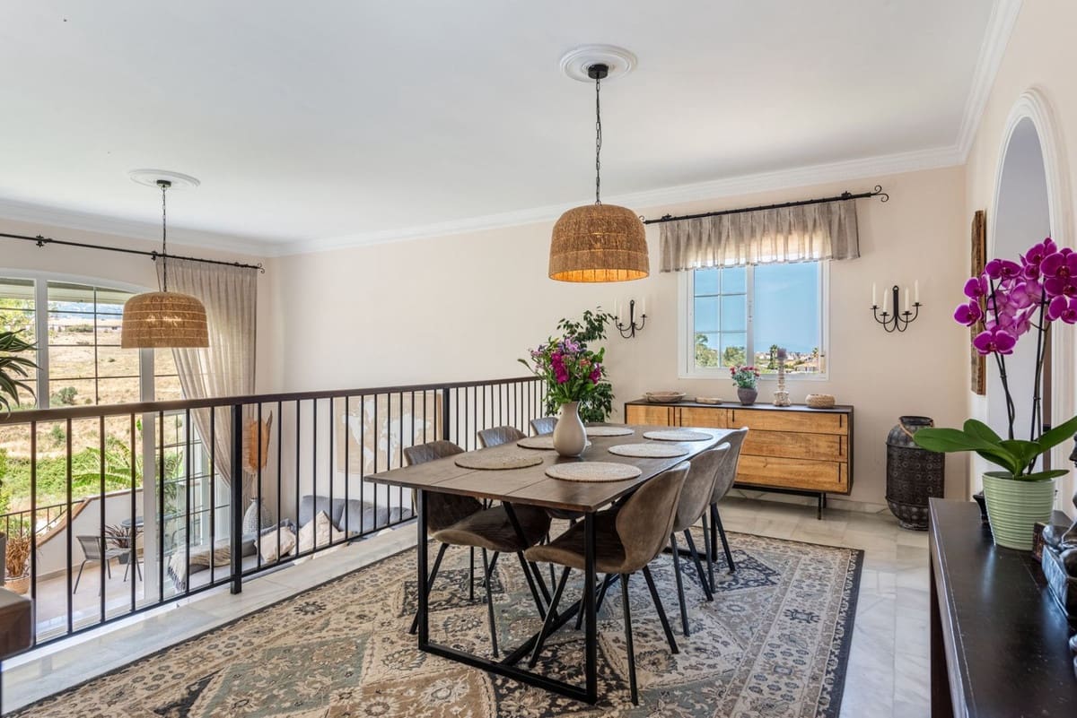 5 camera da letto Villa in vendita in Mijas Costa con piscina garage - 975.000 € (Rif: 9905213)