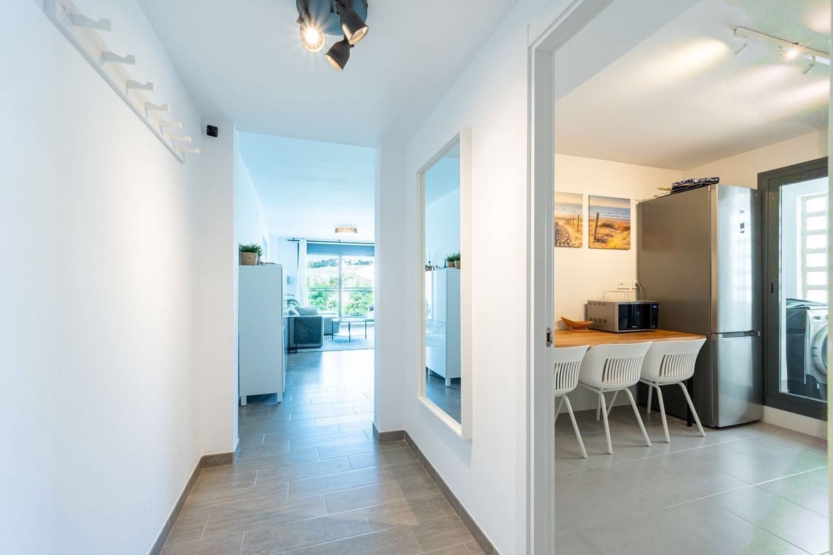 2 slaapkamer Appartement te koop in La Cala de Mijas met zwembad garage - € 345.000 (Ref: 9905290)