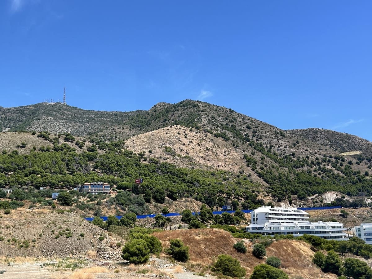 2 soverom Leilighet til salgs i Fuengirola med svømmebasseng garasje - € 450 000 (Ref: 9908861)