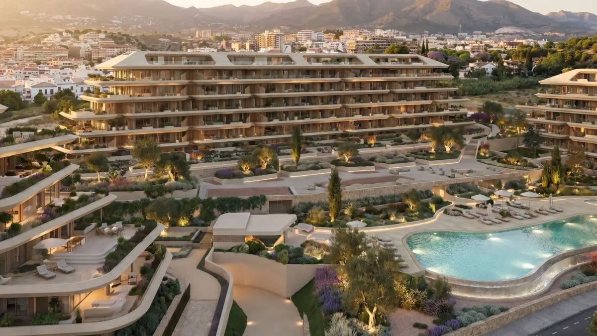 Apartamento de 1 habitación en Fuengirola en venta con piscina garaje - 375.000 € (Ref: 9908984)