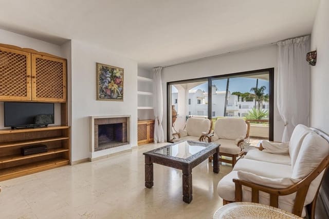 3 soveværelse Lejlighed til salg i El Paraiso, Estepona med garage - € 399.500 (Ref: 9918835)