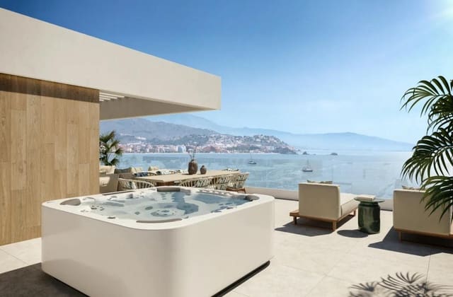 Chalet de 3 habitaciones en Nerja en venta con piscina garaje - 1.950.000 € (Ref: 9921434)