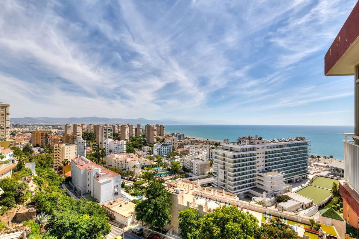 2 slaapkamer Appartement te koop in Torremolinos met zwembad garage - € 349.000 (Ref: 9921435)