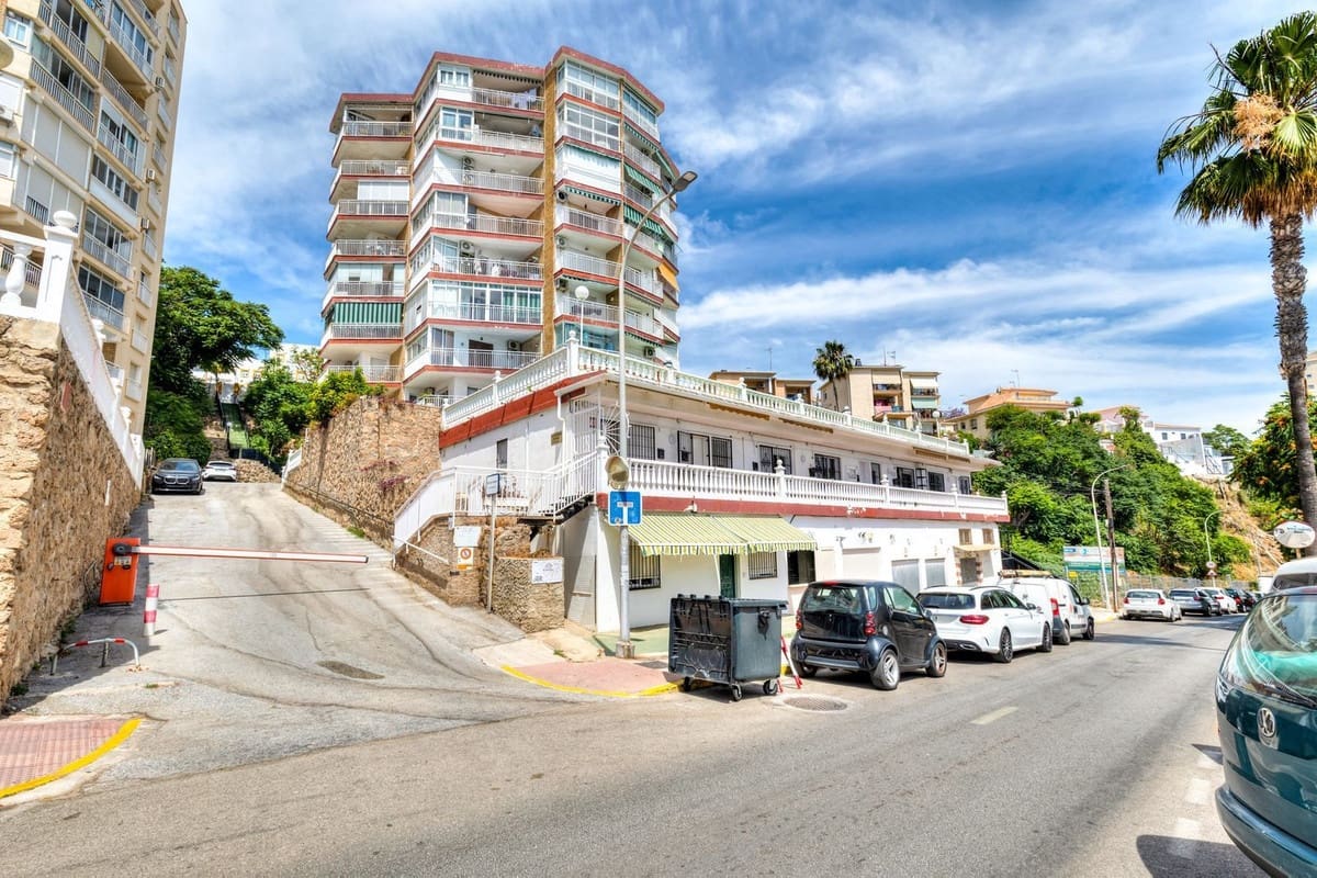 2 slaapkamer Appartement te koop in Torremolinos met zwembad garage - € 349.000 (Ref: 9921435)