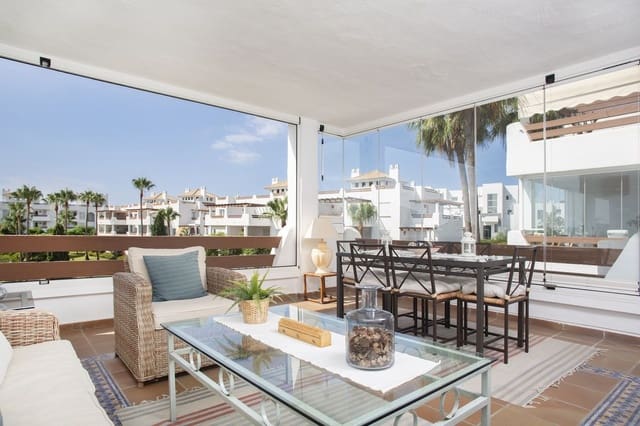 2 bedroom Apartment for sale in Estepona with pool garage - € 385,000 (Ref: 9929803)