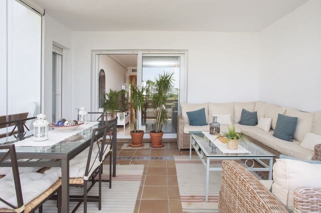 2 bedroom Apartment for sale in Estepona with pool garage - € 385,000 (Ref: 9929803)